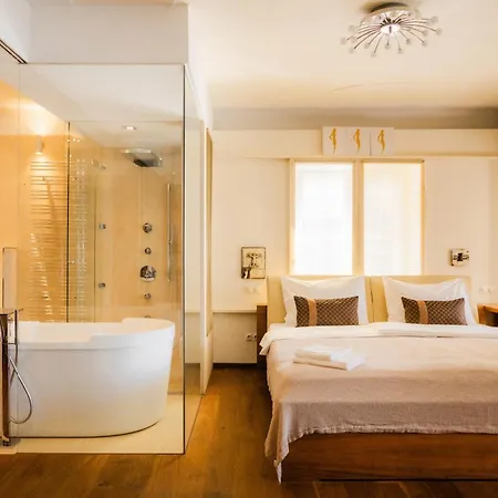 Appartamento Kaiser - Centre Of *